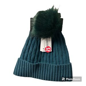 NWT Lululemon beanie